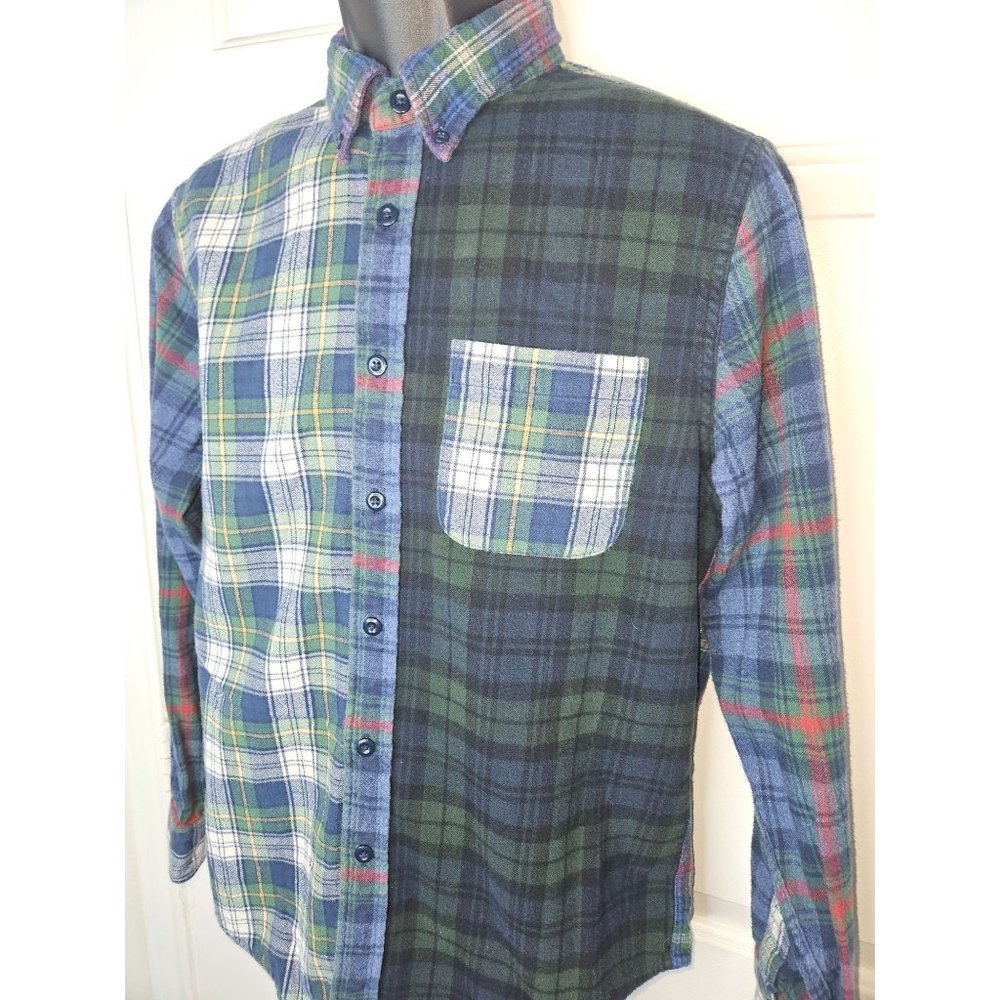 Abercrombie & Fitch Multicolor Plaid Button Down Shirt